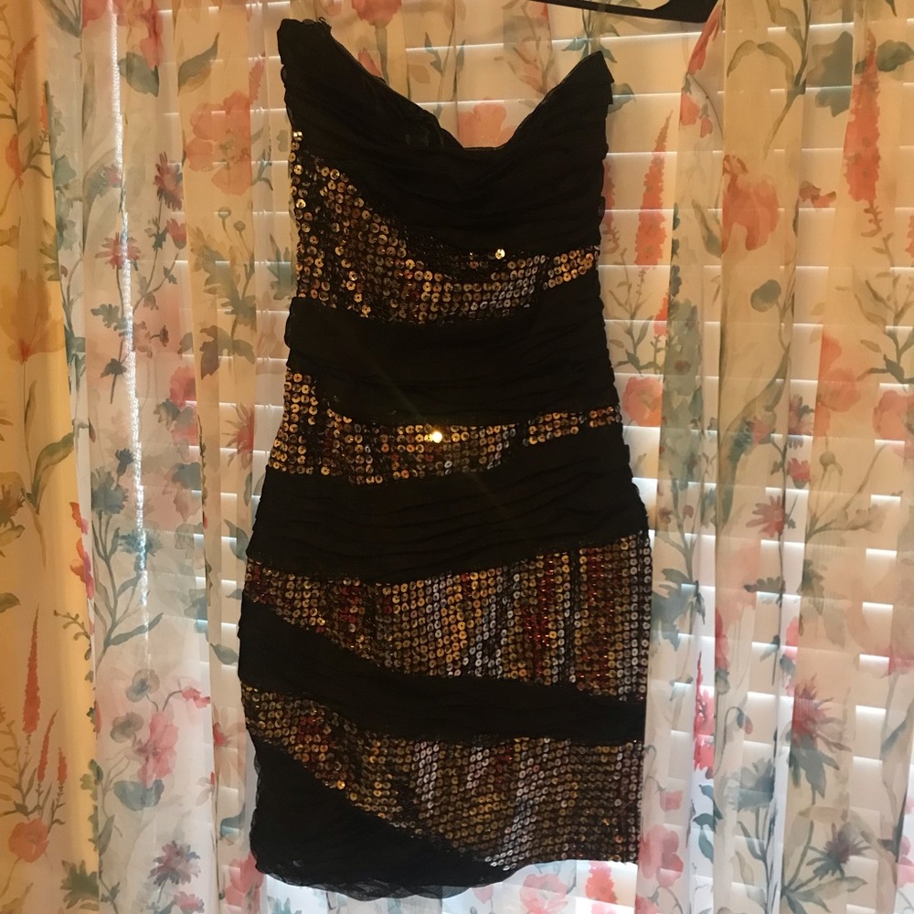 NWOT Strapless black and silver sequins dress - Picture 2 of 3